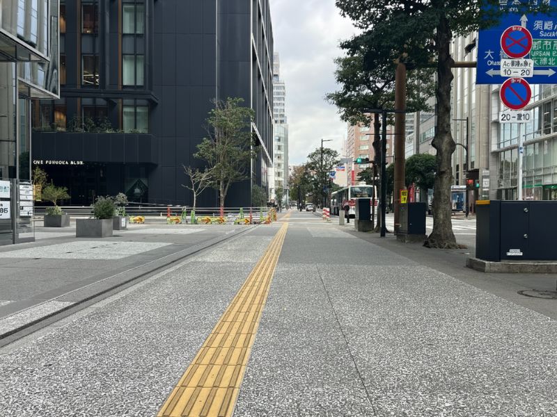 福岡市中央区明治通り２